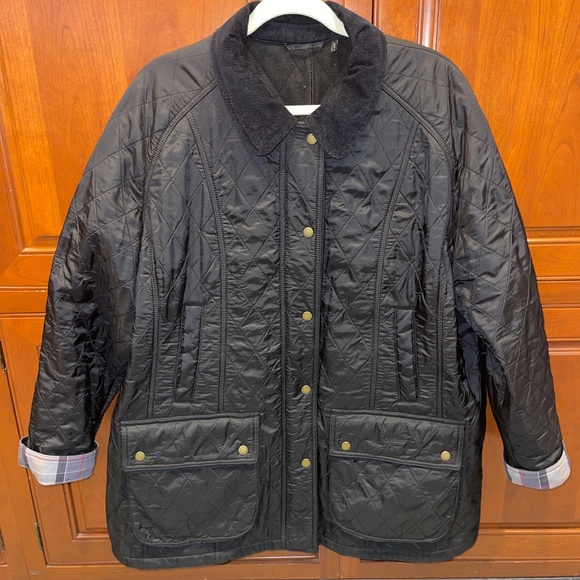 Barbour Women’s Beadnell Polarquilt Jacket (Black) Size 1X Plus Size - Picture 1 of 3